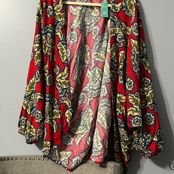 Maurices Tops - New with 🏷️. Maurices kimono.